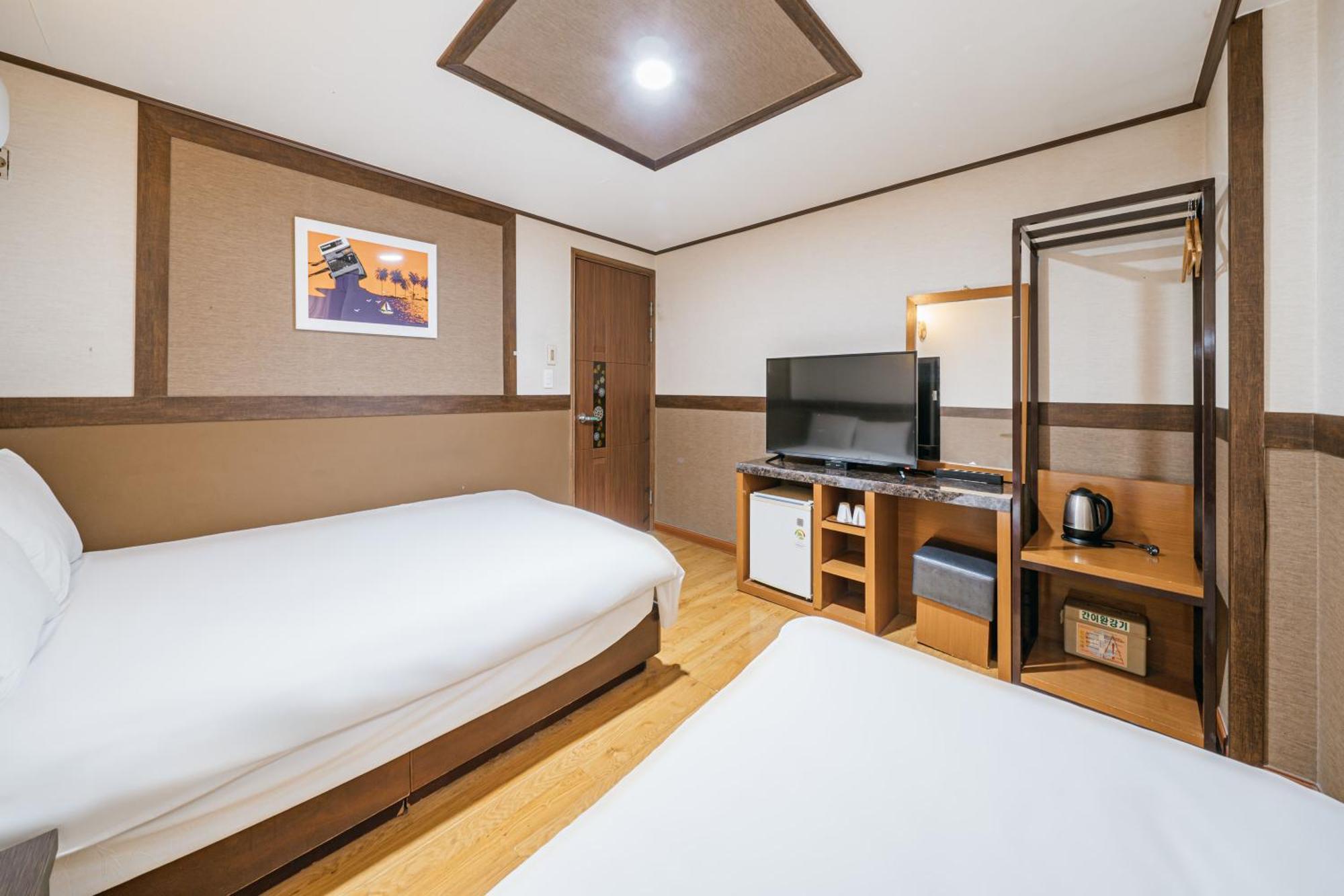 Hotel Be Чеджудо Экстерьер фото